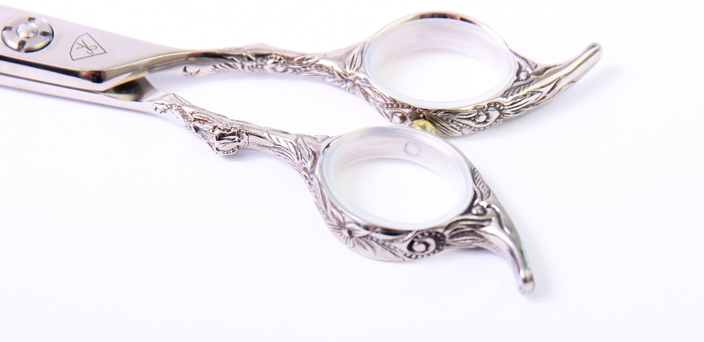 Scissor small cuved fleur