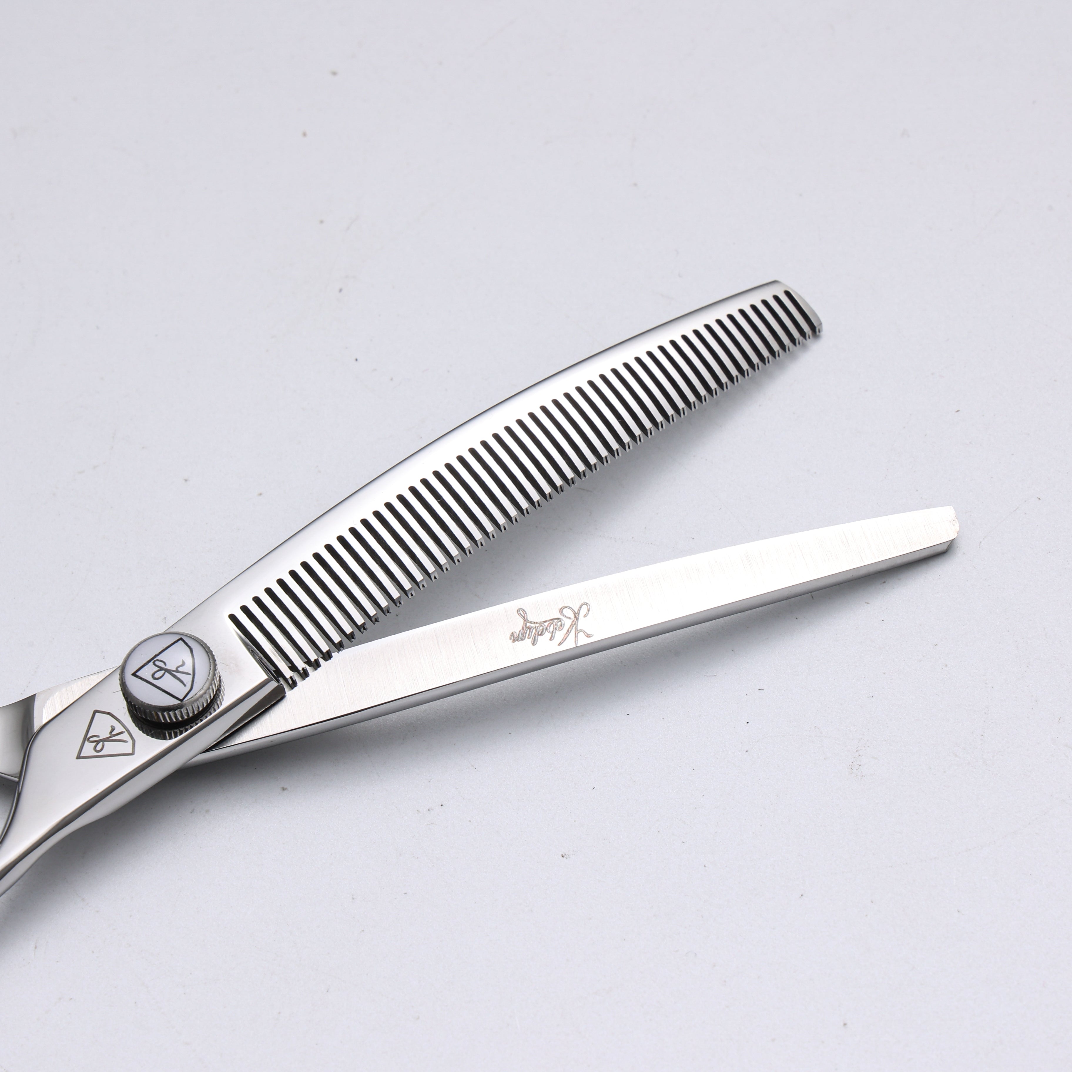 Kebelyn Modelierschere gebogen VG10 DCF